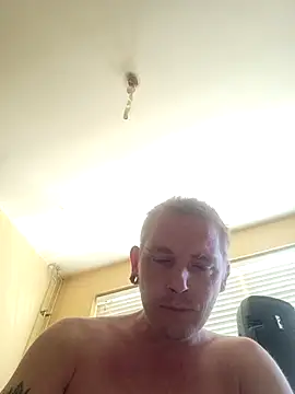 Snapshot of piercingpik chatting on 07-29-26, 10:35 piercingpik online show from 07-29-26, 10:35