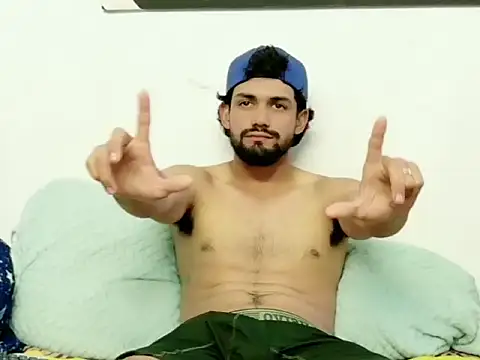 Snapshot of cristian-gp chatting on 04-15-26, 12:39 cristian-gp online show from 04-15-26, 12:39