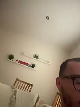 xAaronx9095 online show from 10-15-25, 06:13