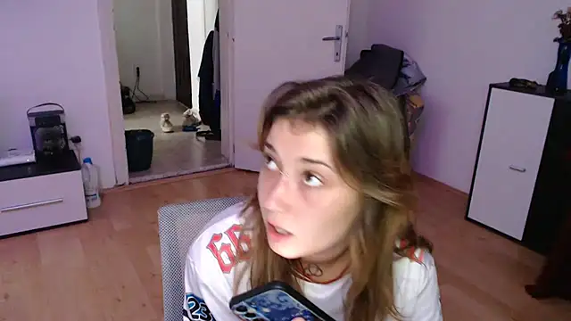 Aliens4twenty online show from 10-06-25, 09:18