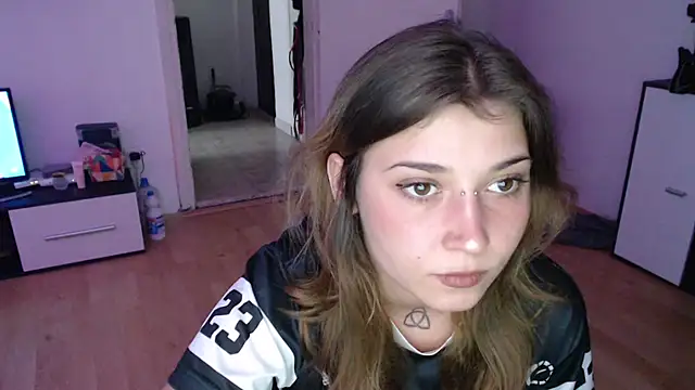 Aliens4twenty online show from 10-28-25, 01:25