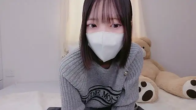 Azusa 128 online show from 11-10-25, 06:34