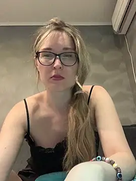 Jugira online show from 09-23-25, 10:57