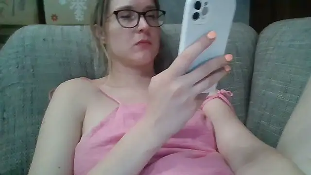 Snapshot of Jugira chatting on 07-14-26, 09:53 Jugira online show from 07-14-26, 09:53