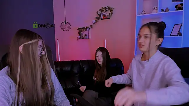 barbara crazy online show from 03-25-26, 08:26