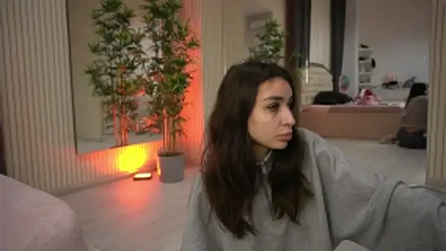 Snapshot of EmmaBlanco chatting on 02-19-26, 07:54 EmmaBlanco online show from 02-19-26, 07:54