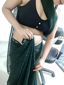 Pihu Chopra online show from 09-13-25, 04:51