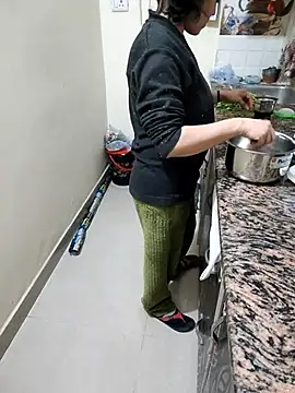 Pihu Chopra online show from 02-01-26, 01:53