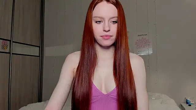 Snapshot of Sofia_Mango chatting on 05-14-26, 08:26 Sofia Mango online show from 05-14-26, 08:26