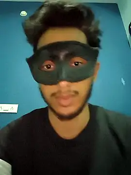 Snapshot of SassyWildCouple chatting on 09-13-25, 04:07 SassyWildCouple online show from 09-13-25, 04:07