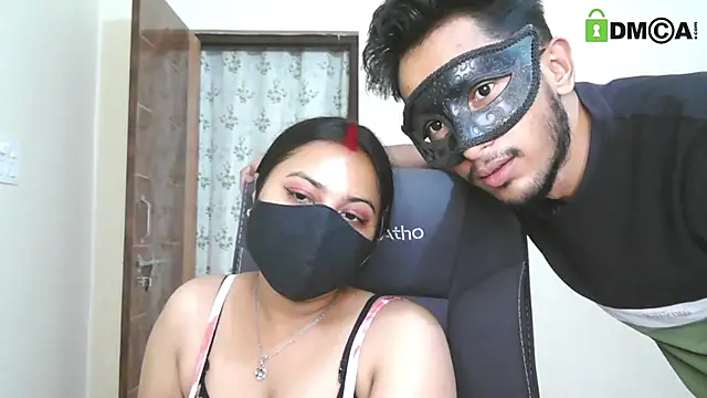 SassyWildCouple online show from 05-08-26, 12:10