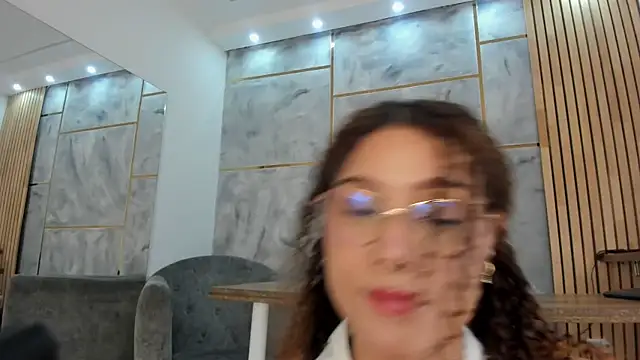 LissyConan online show from 03-08-26, 09:40