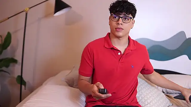 Ethan occonor online show from 10-06-25, 12:13