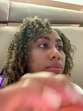 i lulu online show from 02-25-26, 02:21