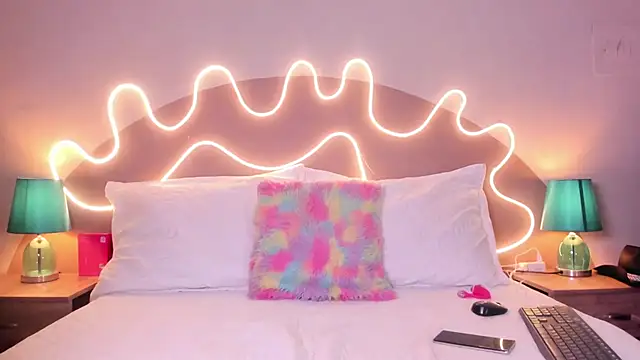 Enrrixxx  online show from 09-19-25, 12:34