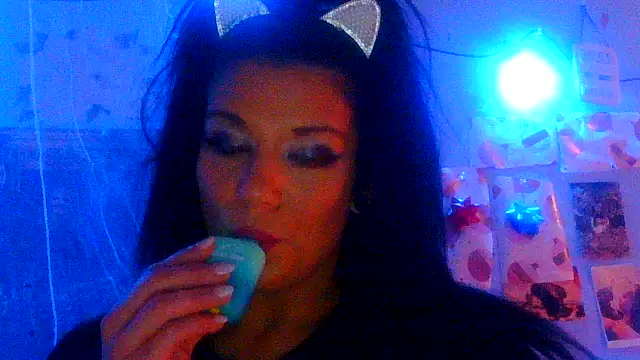 ovmilf online show from 12-17-25, 02:45