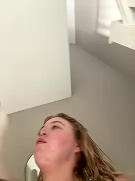 KaylaTrudi online show from 09-30-25, 08:19