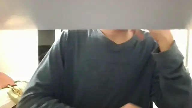 Alexpereezzz online show from 12-18-25, 06:03