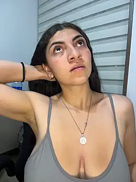 arieel  722 online show from 10-20-25, 03:40