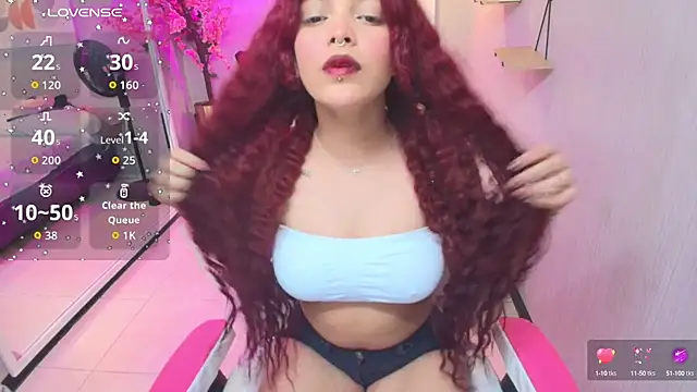 Snapshot of Maggy_t18 chatting on 09-12-25, 03:39 Maggy t18 online show from 09-12-25, 03:39