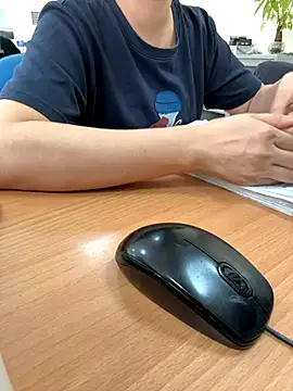 PhuongNhi21 online show from 10-08-25, 01:58