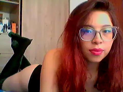 Snapshot of TsukiCherry chatting on 06-01-26, 02:30 TsukiCherry online show from 06-01-26, 02:30