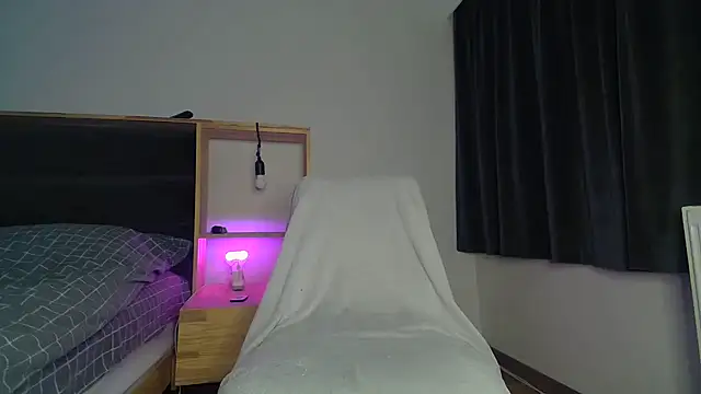 Melisss0404 online show from 09-21-25, 08:32