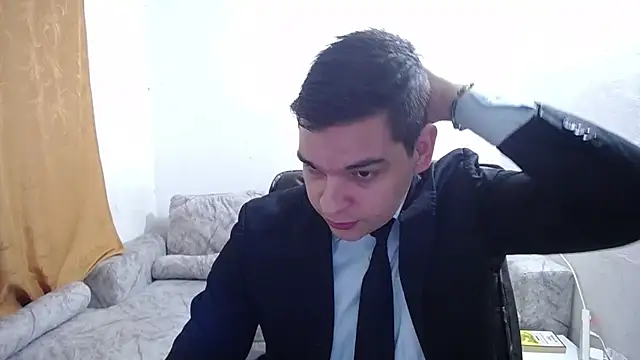 Victor Maitland online show from 12-02-25, 03:34