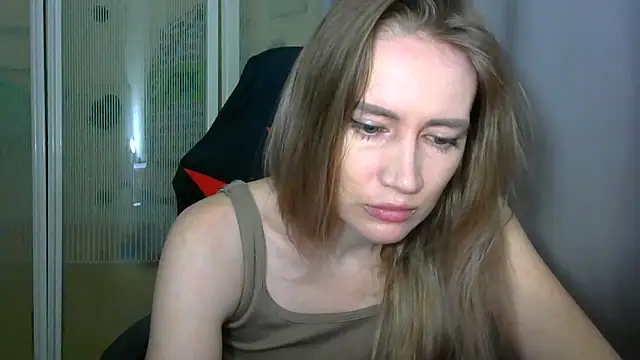 JessFoxxx online show from 03-25-26, 04:18