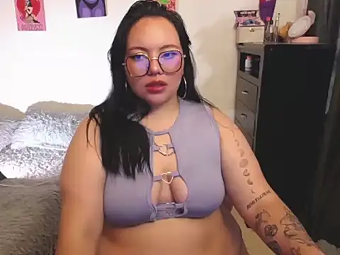 maily888  online show from 10-01-25, 06:14