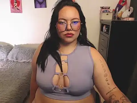 maily888  online show from 10-02-25, 06:37