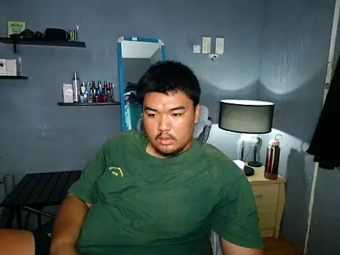 Snapshot of arthur_shelby2 chatting on 10-10-25, 12:42 arthur shelby2 online show from 10-10-25, 12:42