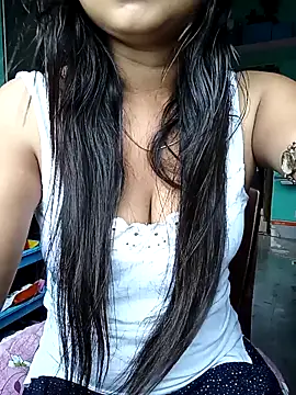 Desi couple305 online show from 10-08-25, 01:47