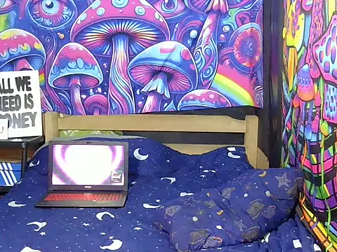 Snapshot of kenbigcockxx chatting on 06-18-26, 11:47 kenbigcockxx online show from 06-18-26, 11:47