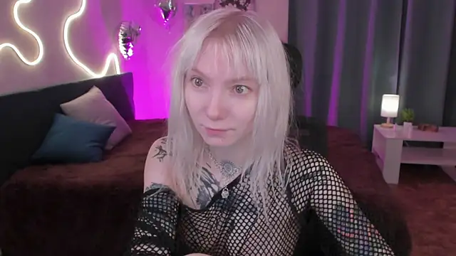 Snapshot of tattoo_art_baby chatting on 04-23-26, 12:56 tattoo art baby online show from 04-23-26, 12:56