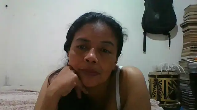 DianaOchoa  online show from 04-09-26, 08:25