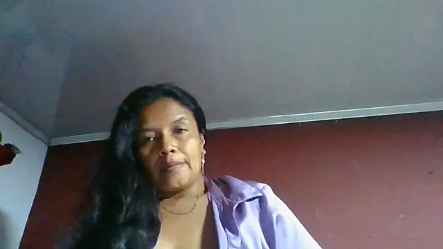 DianaOchoa  online show from 06-08-26, 11:16