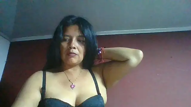 DianaOchoa  online show from 06-24-26, 03:16