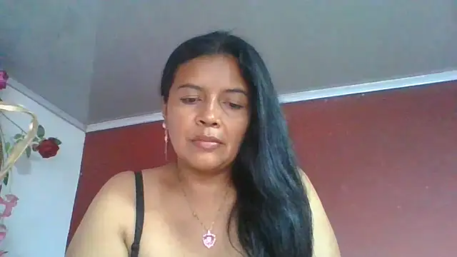 DianaOchoa  online show from 06-24-26, 08:19
