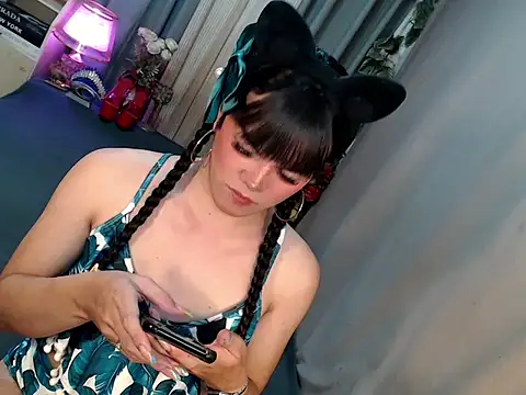 Xbellatrix24 online show from 12-19-25, 05:36