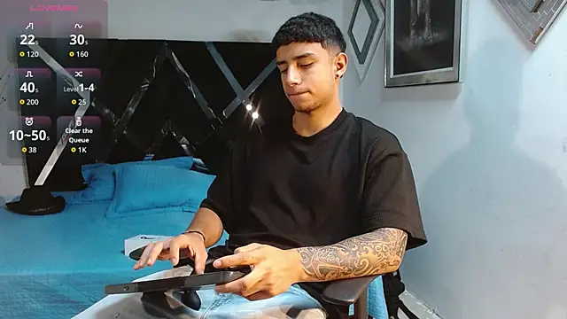 jaze bradley online show from 09-19-25, 11:44