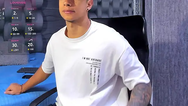 jaze bradley online show from 10-06-25, 11:18