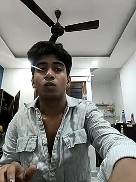 Snapshot of clasperhancock chatting on 10-29-25, 10:39 clasperhancock online show from 10-29-25, 10:39