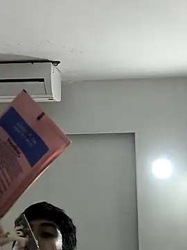 Snapshot of clasperhancock chatting on 11-01-25, 05:15 clasperhancock online show from 11-01-25, 05:15