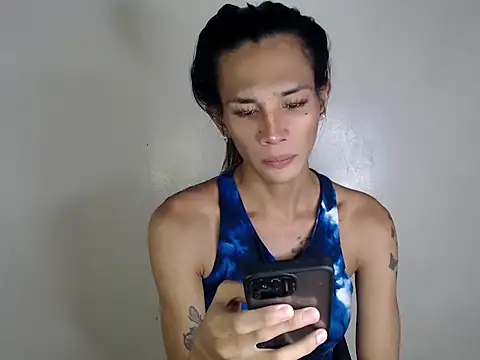 Snapshot of kate_69x chatting on 09-30-25, 02:49 kate 69x online show from 09-30-25, 02:49