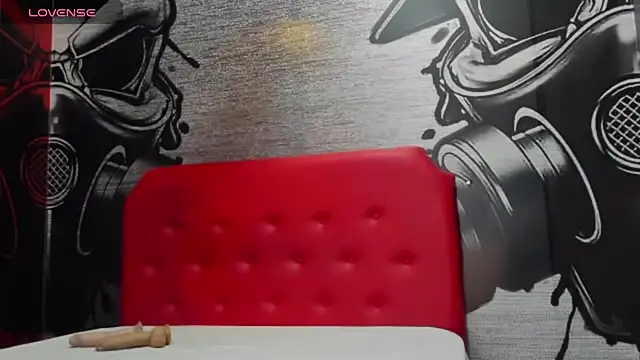 Snapshot of Kaya_Tate chatting on 03-27-26, 07:35 Kaya Tate online show from 03-27-26, 07:35