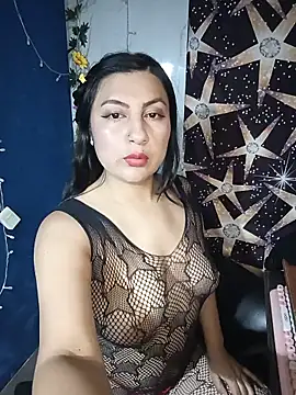 lunna 07 online show from 05-15-26, 01:40