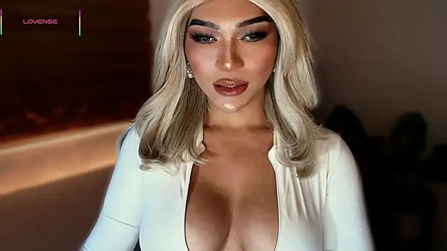 Huntress xxx online show from 09-20-25, 11:00