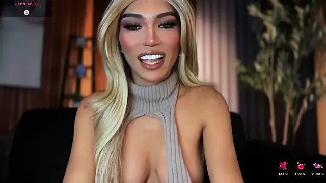 Huntress xxx online show from 06-18-26, 12:22