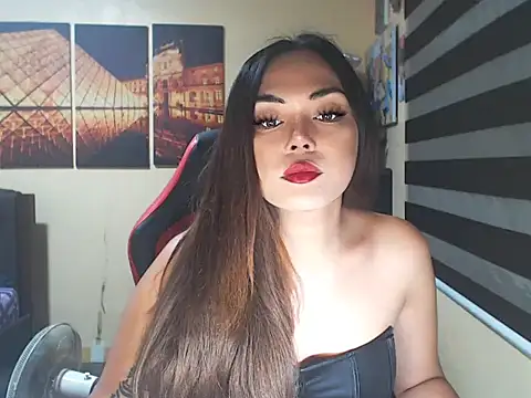 Snapshot of amorPOWERS21X chatting on 11-27-25, 11:56 amorPOWERS21X online show from 11-27-25, 11:56